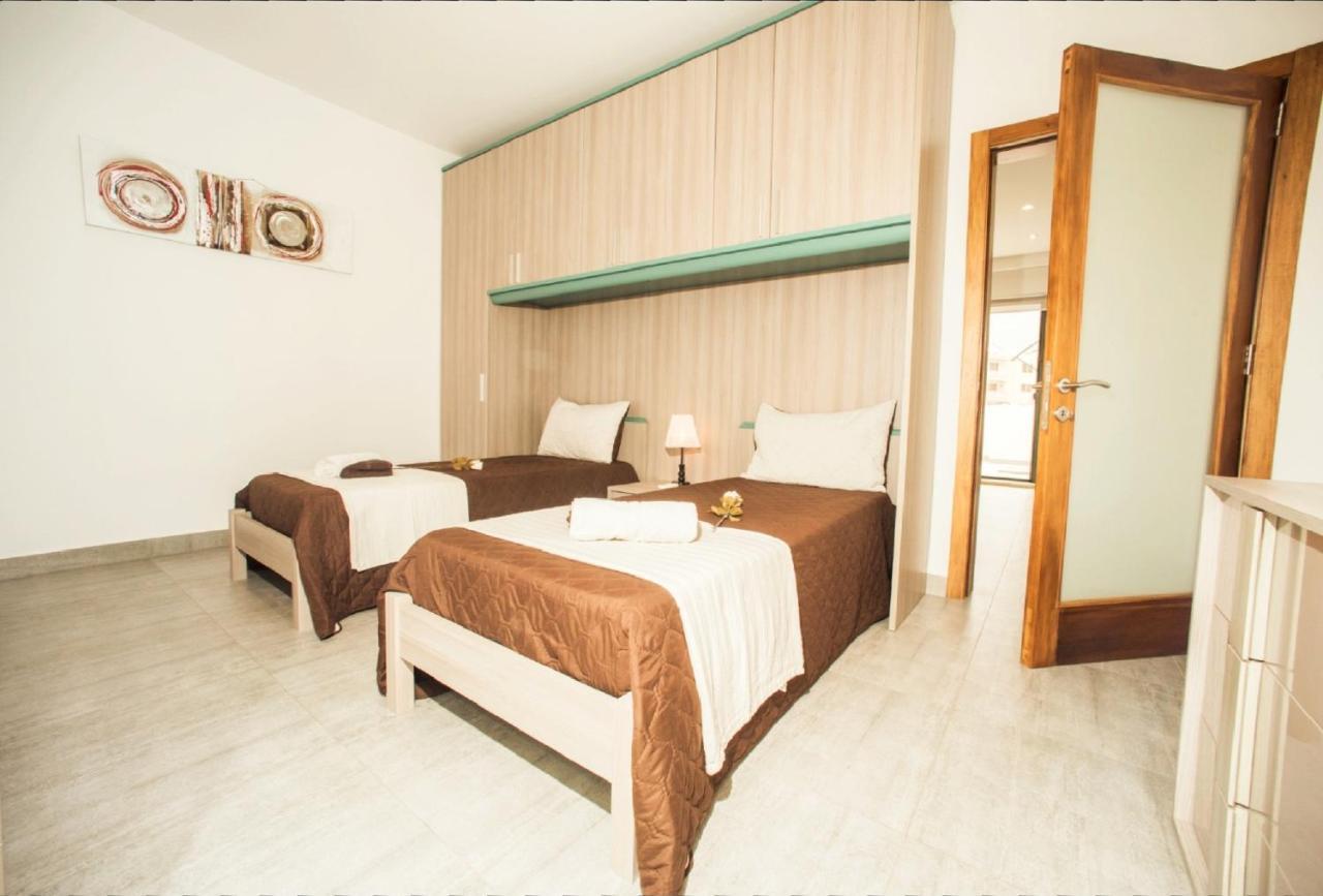 Stunning Penthouse Roof Terrace & Communal Swimming Pool St. Paul's Bay Ngoại thất bức ảnh