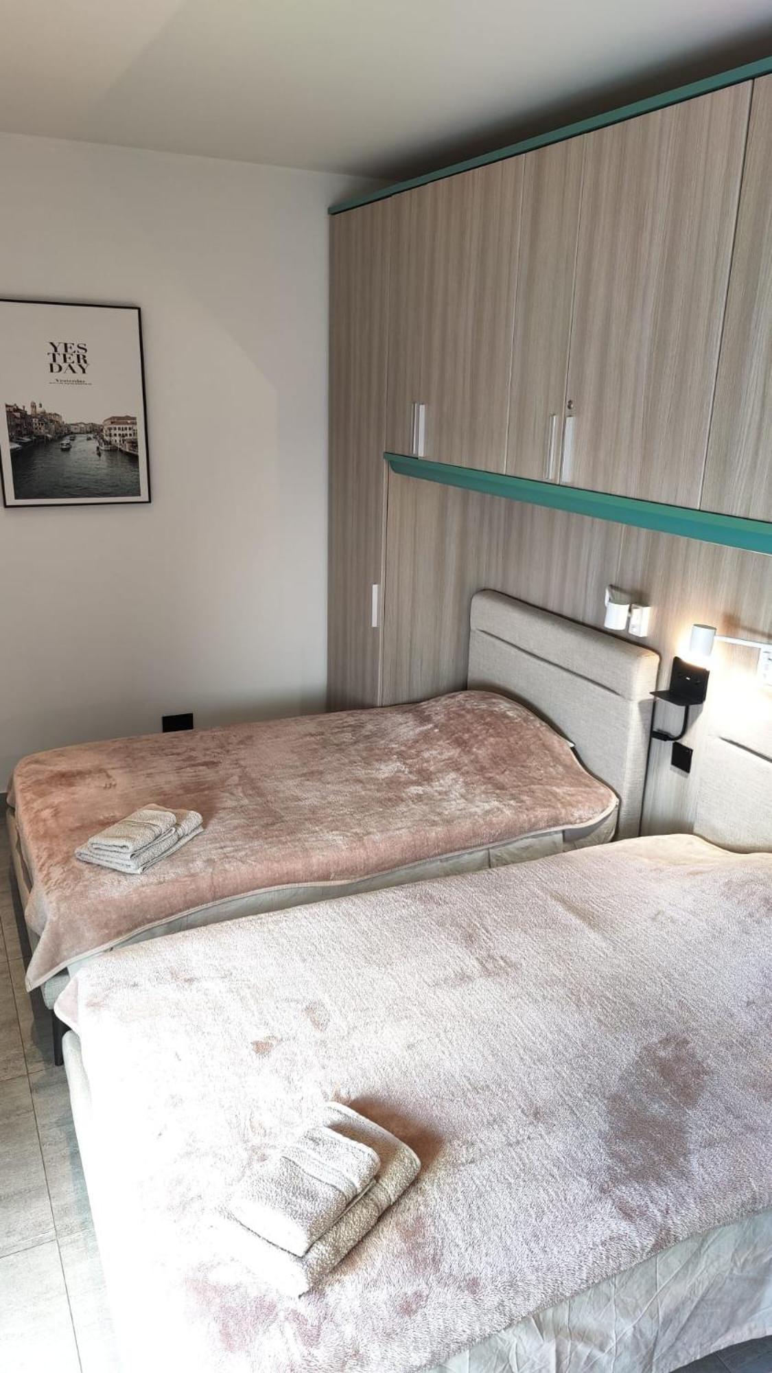 Stunning Penthouse Roof Terrace & Communal Swimming Pool St. Paul's Bay Ngoại thất bức ảnh